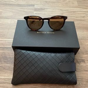 Bottega Veneta Sunglasses New in Box